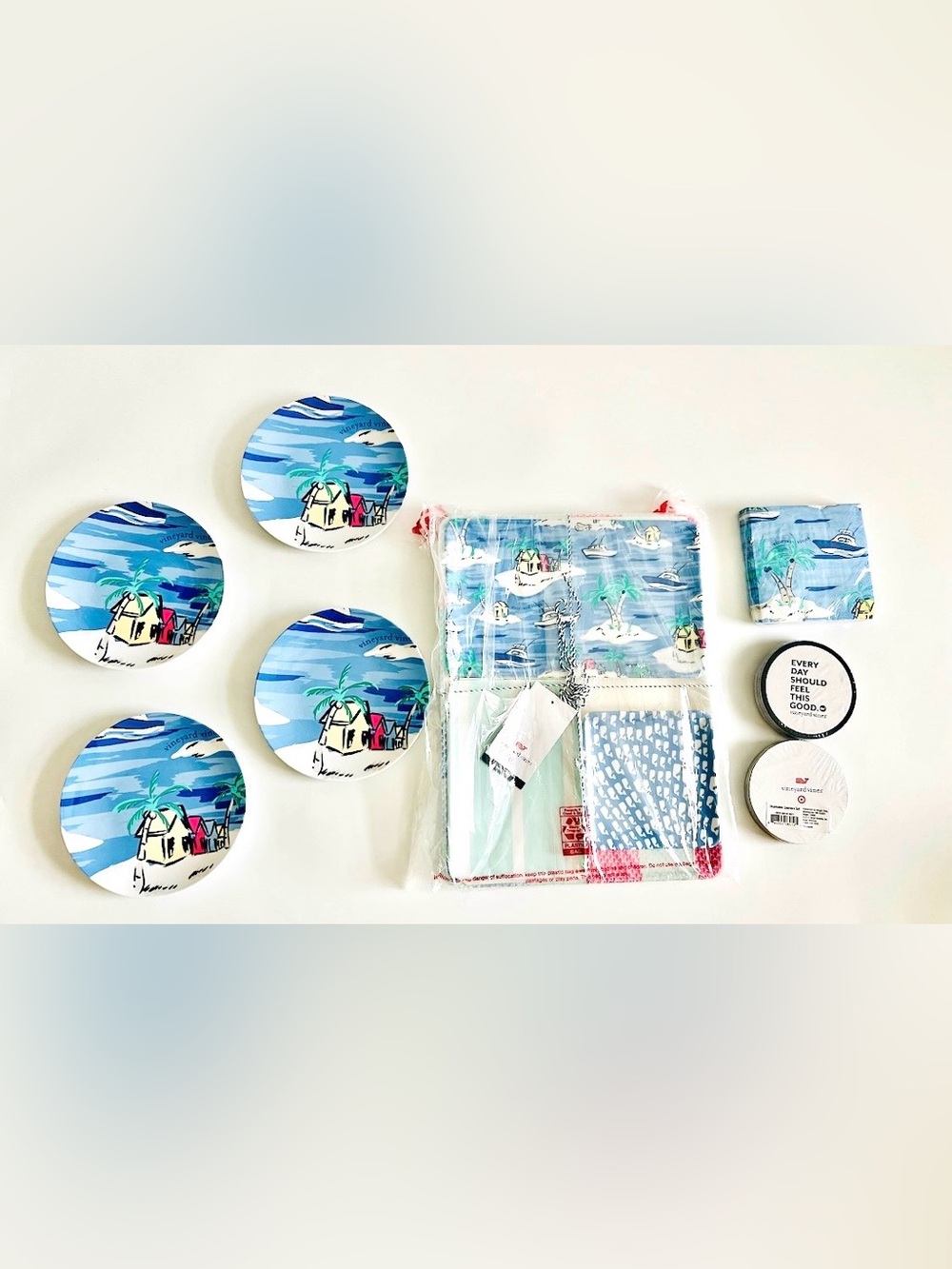 NWT Vineyard Vines tray & appetizer plate set of 4 FREE matching naps & coasters